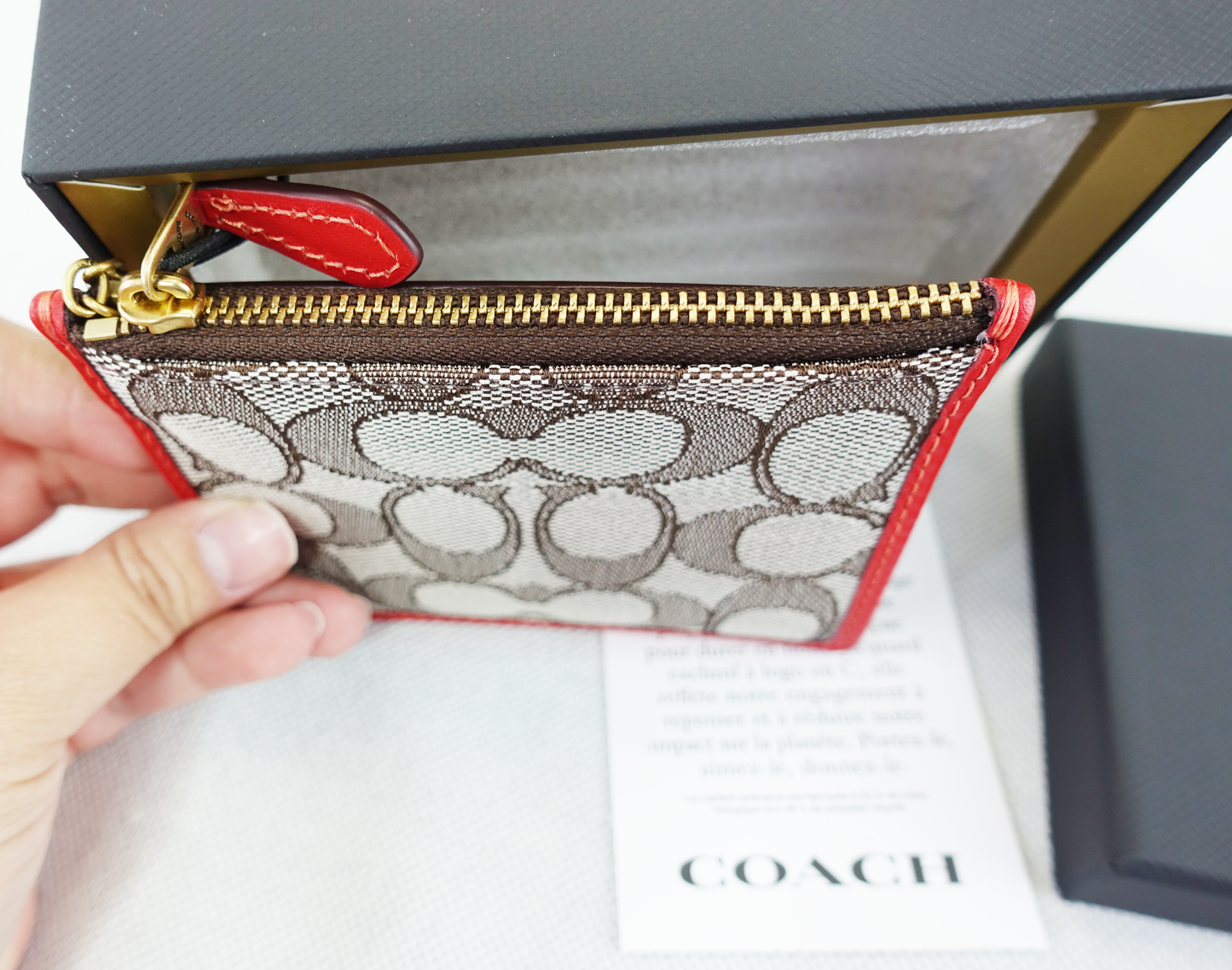 Monedero Tarjetero Coach Mini Skinny ID Card Case with box - MARRÓN/ROJO