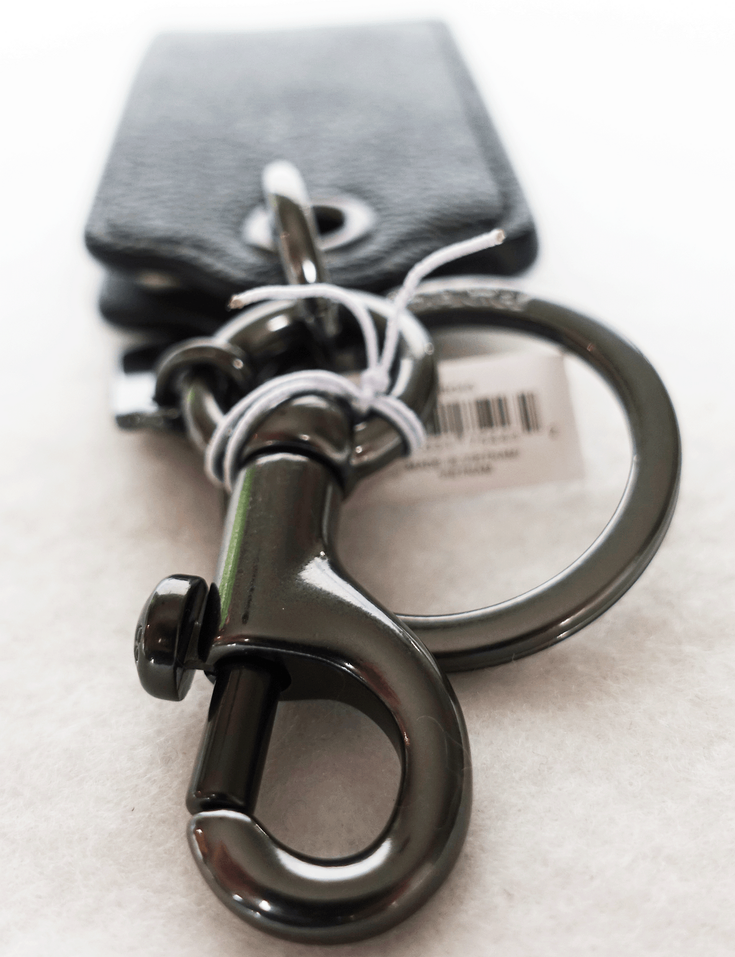 Llavero Coach Bottle Opener Key Fob In Signature Canvas