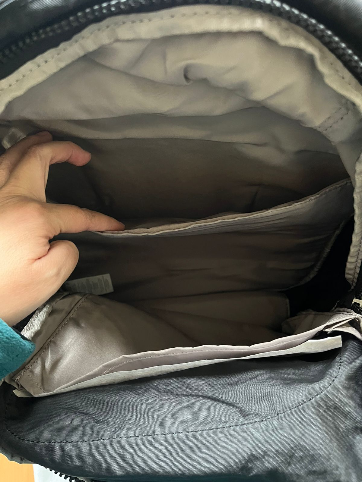 Mochila Kipling Seoul Grande Negro Signature Embossed