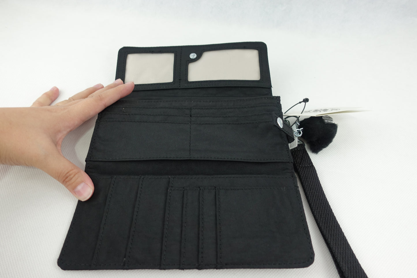 Cartera Kipling Rubi Large Wristlet Wallet Negro