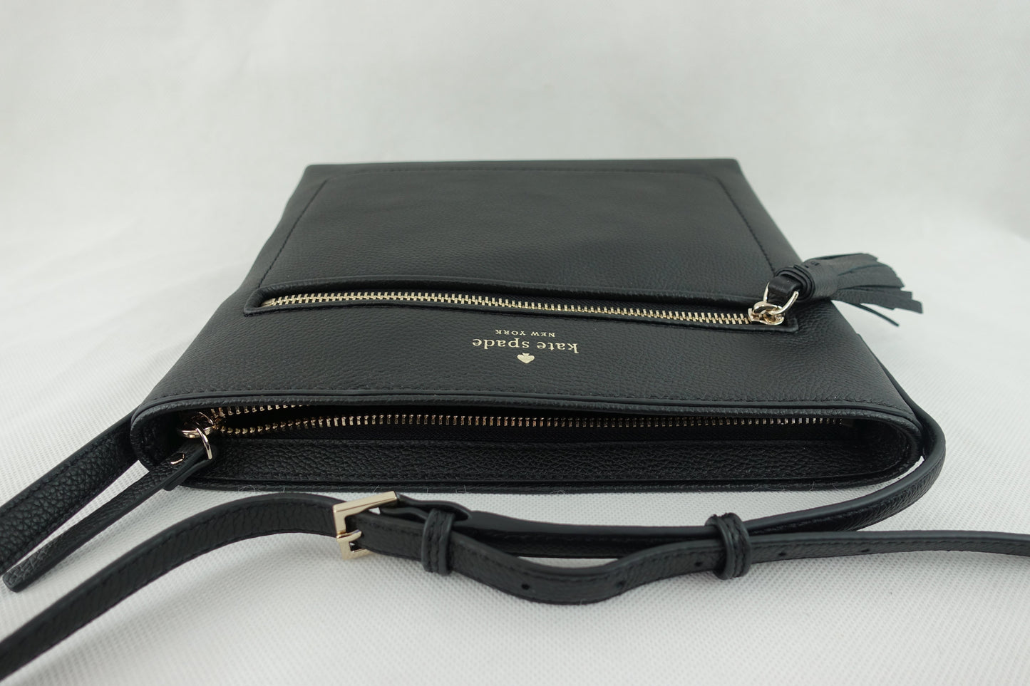 Bolsa Kate Spade Chester Street Dessi Negro