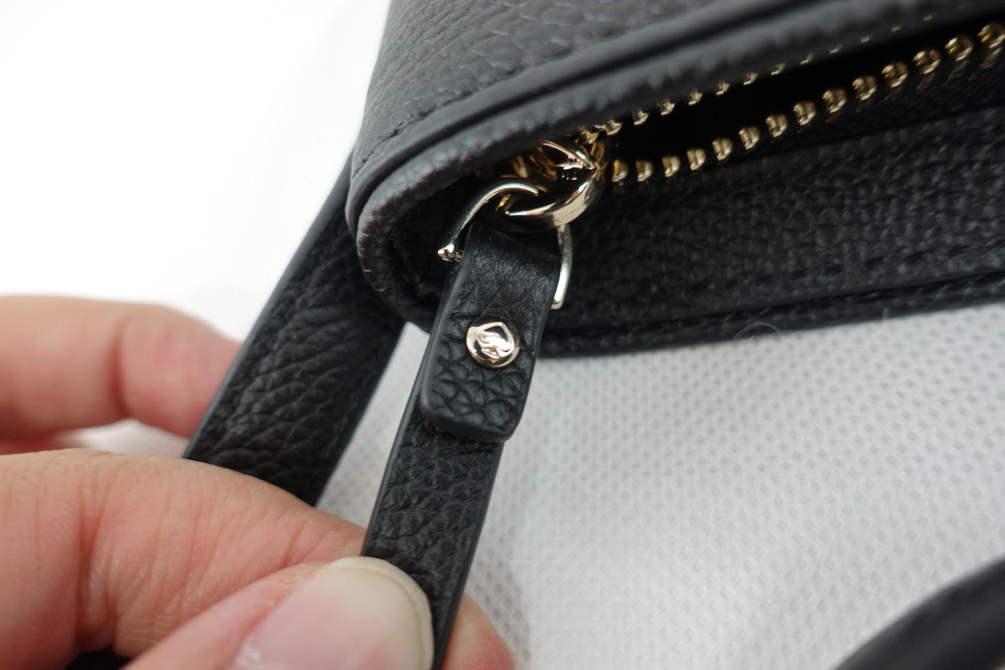 Bolsa Kate Spade Chester Street Dessi Negro