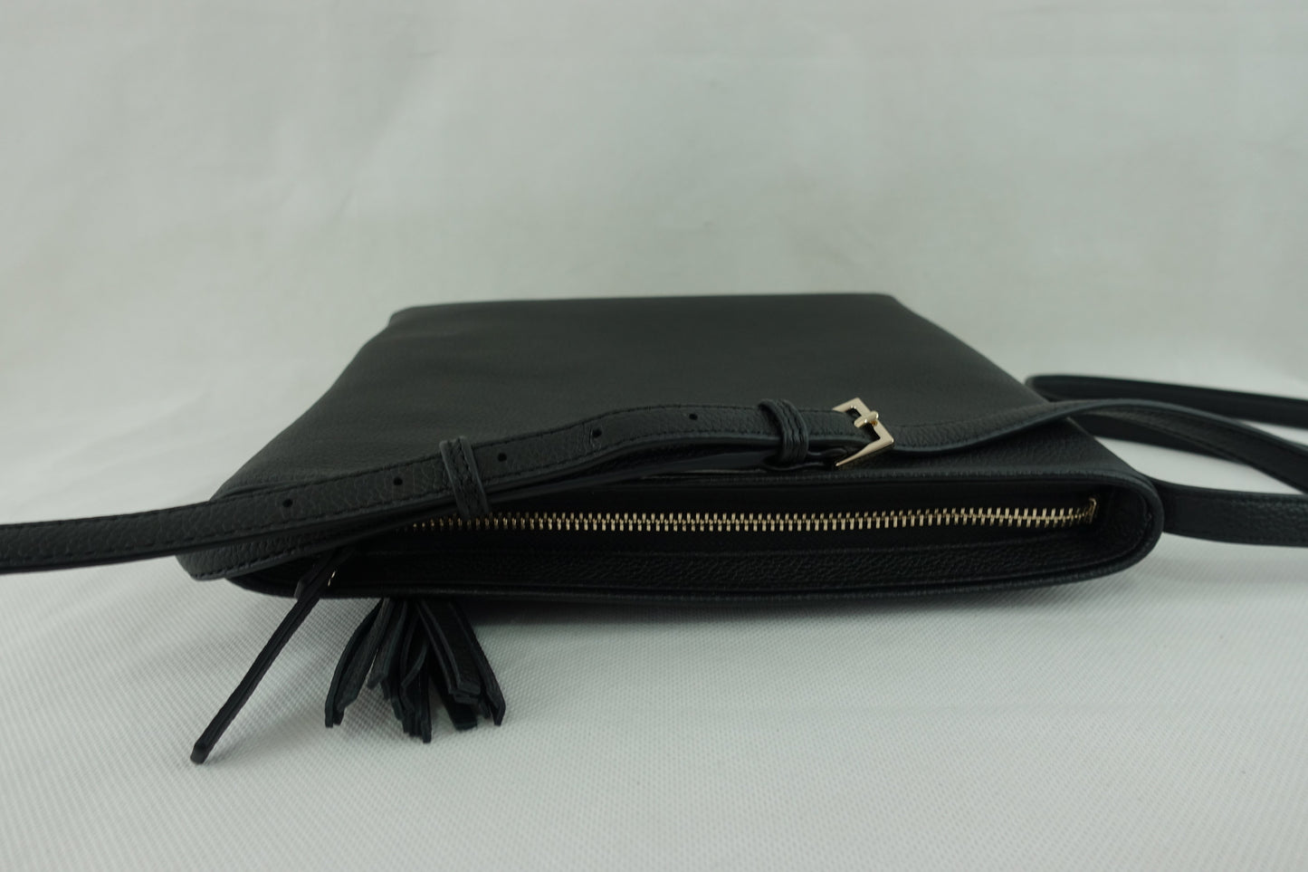 Bolsa Kate Spade Chester Street Dessi Negro