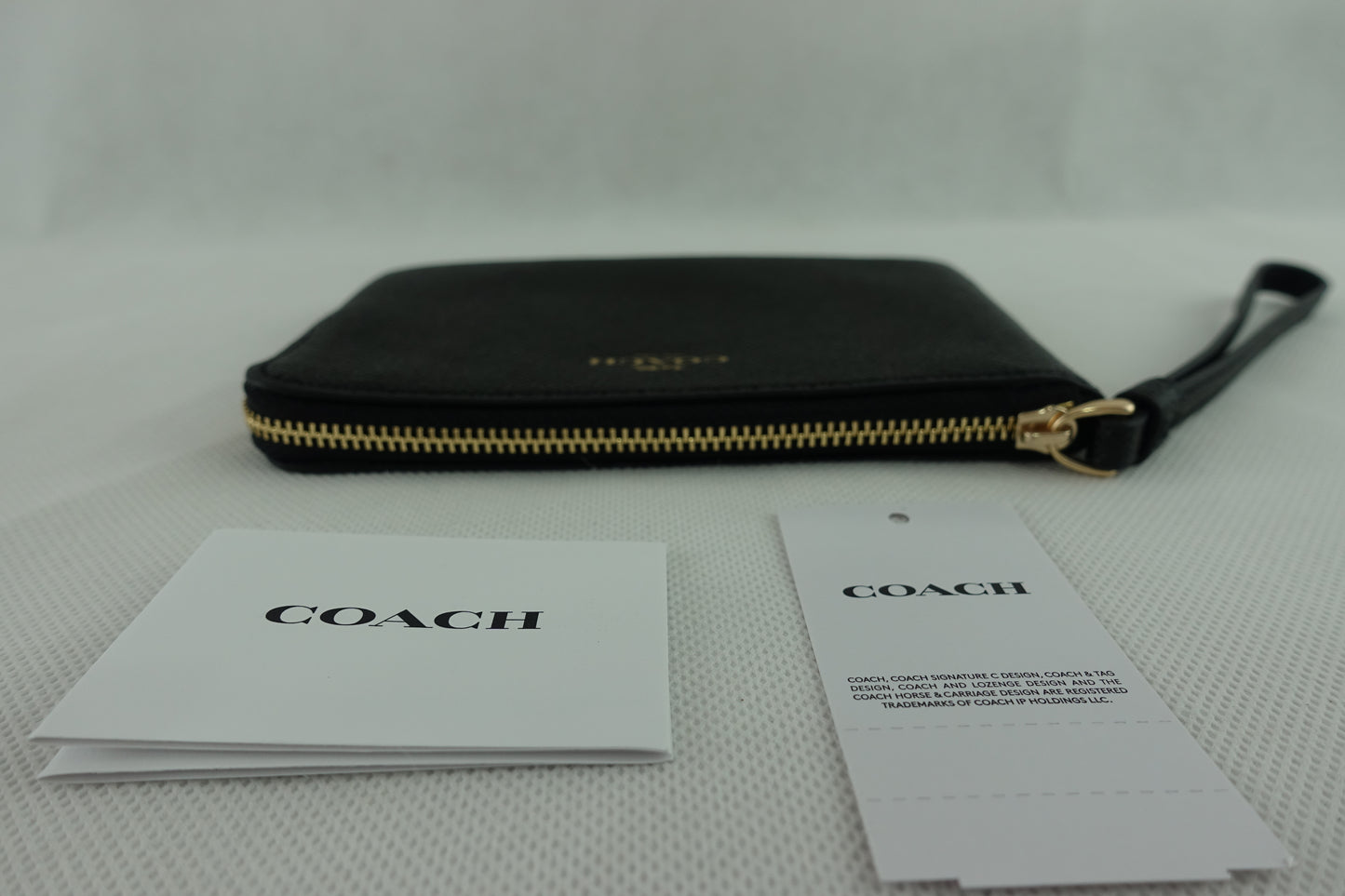 Monedero Coach Corner Zip Negro