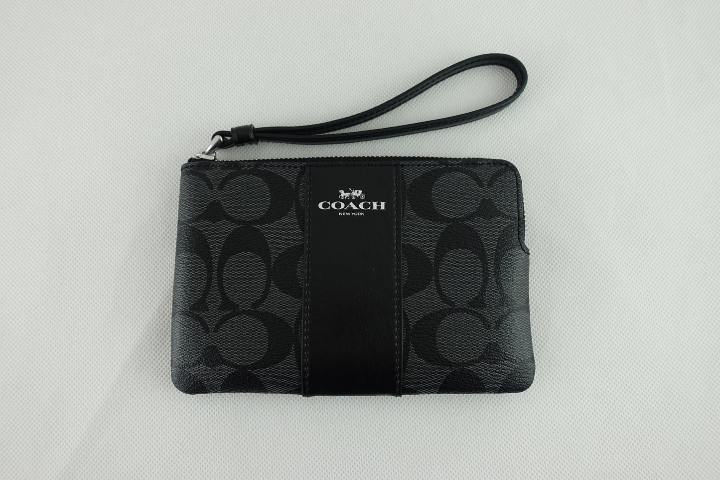 Monedero Coach Corner Zip Estampado Negro & Gris