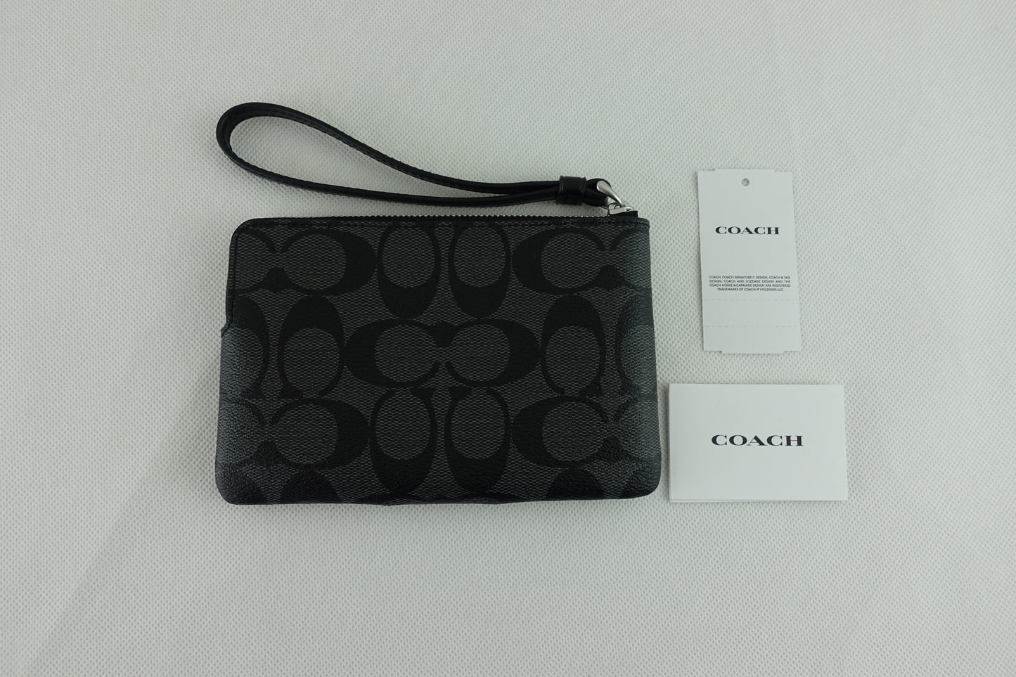 Monedero Coach Corner Zip Estampado Negro & Gris