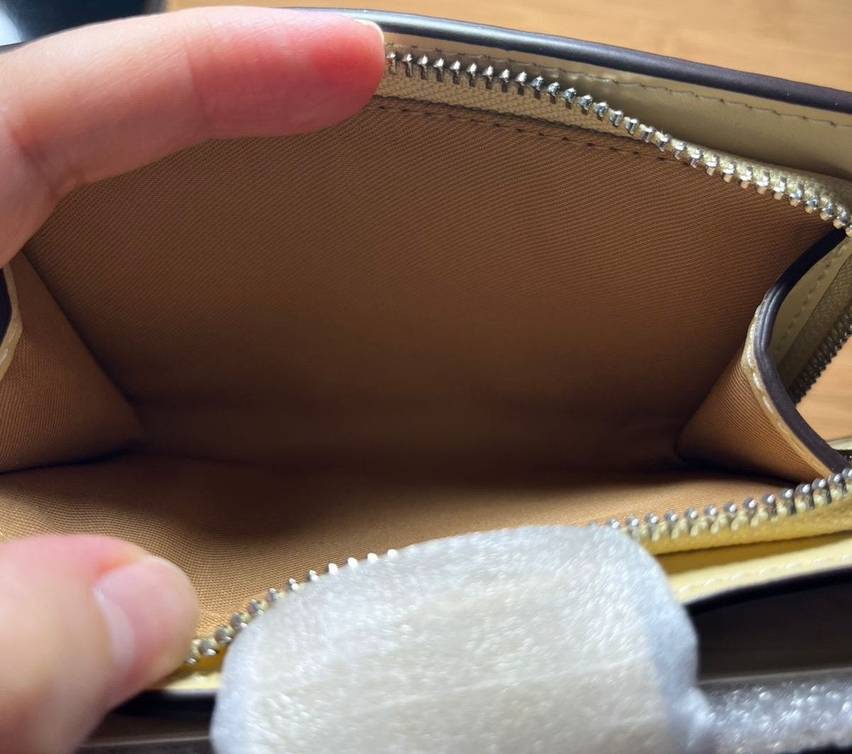 Cartera Coach 100% Original Medium Corner Zip Wallet Amarilla