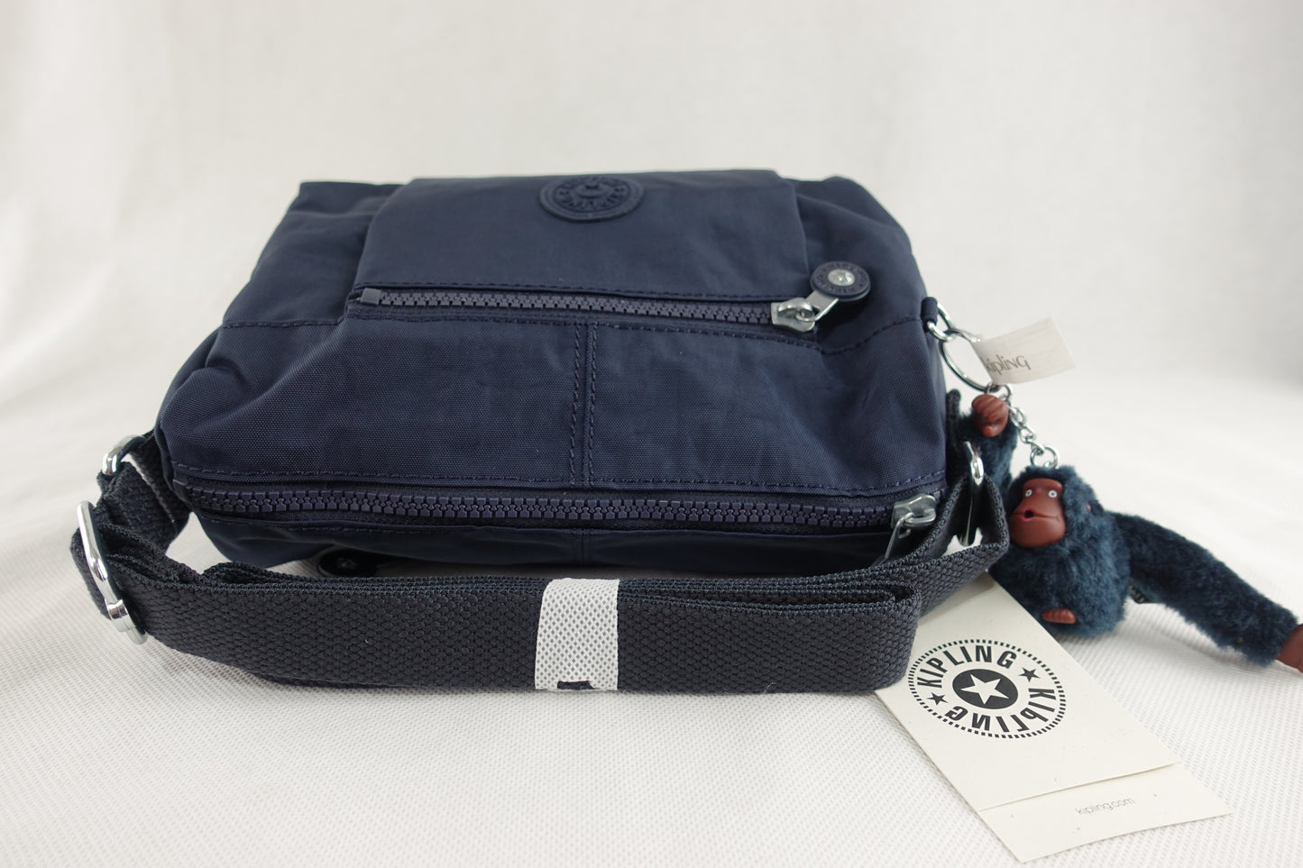 Bolsa Kipling Wes Azul Chango Peludo