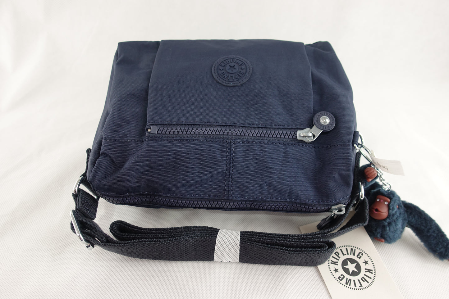 Bolsa Kipling Wes Azul Chango Peludo