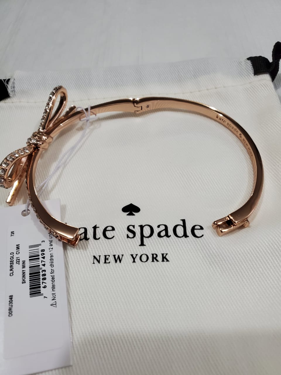 Pulsera Kate Spade Skinny Mini Pave Bow Bangle - illa Elite Fashion Suppliers