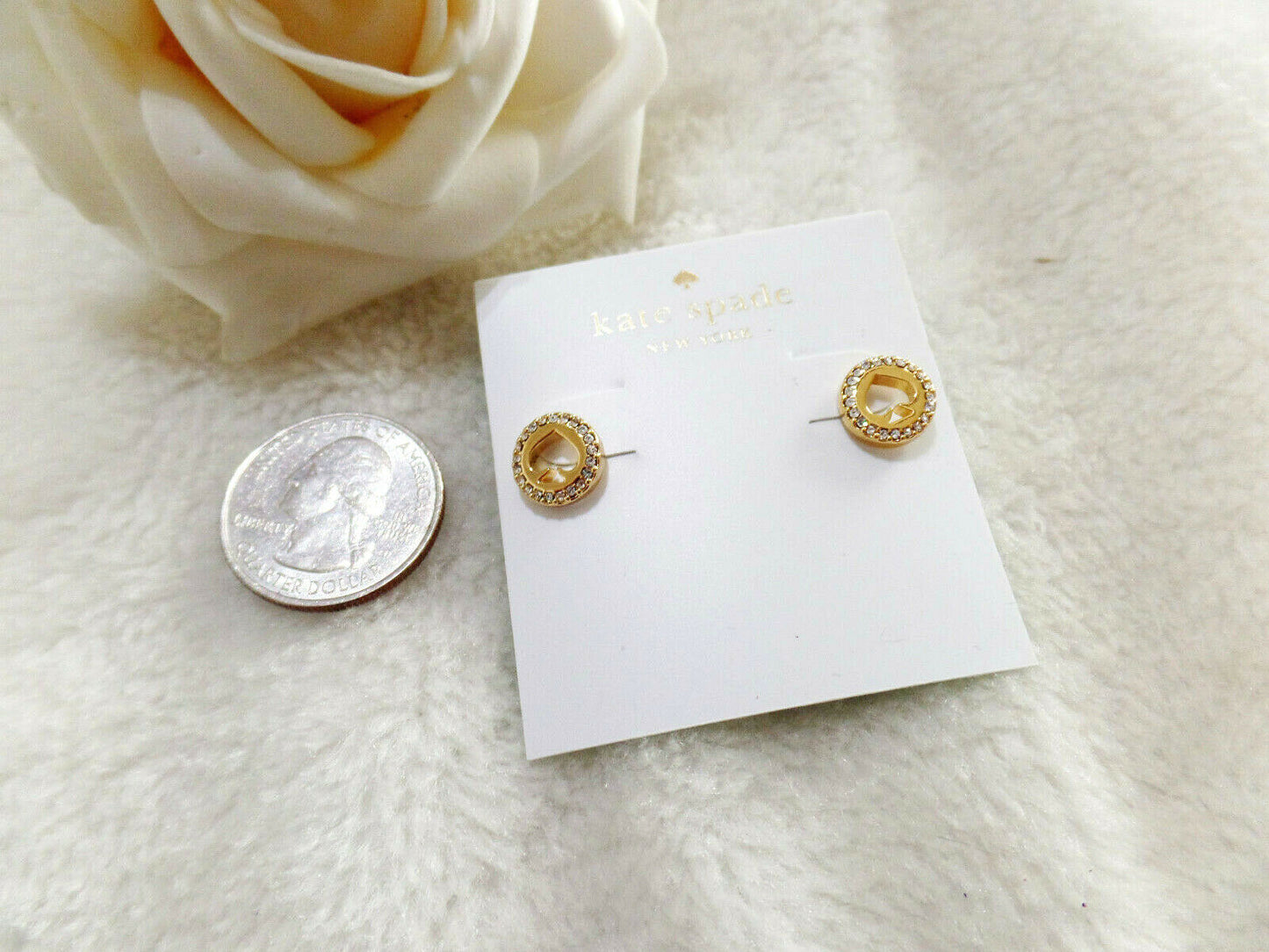 Aretes Kate Spade Spot The Spade Pave Halo Spade Studs Dorados